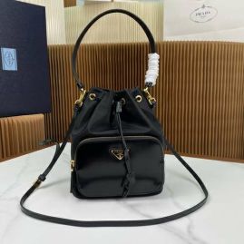 Picture of Prada Lady Handbags _SKUfw147380722fw